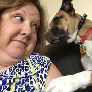 Meet your Posher, Linda